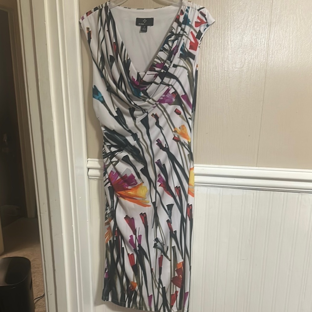 Ronni Nicole Black, White, and multi-colored Sheath Midi Dress V-Neck Sleeveless